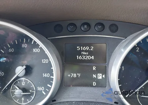 2009 Mercedes-Benz Gl 320 Bluetec 4Matic z USA, uszkodzony, nr VIN 4JGBF25E69A507401